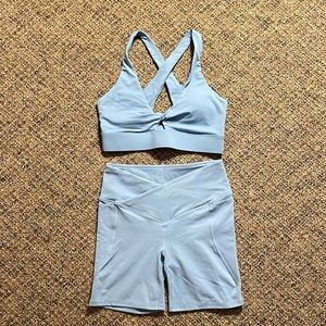 Oasis PureLuxe HW Crossover Shorts 6” with Oasis Twist Medium Impact Sports Bra
